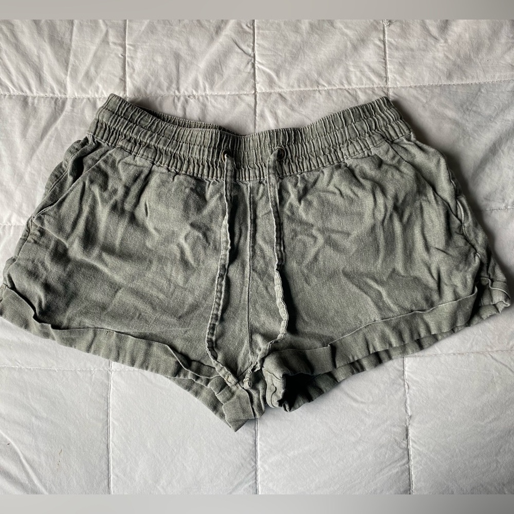 Green Shorts Small